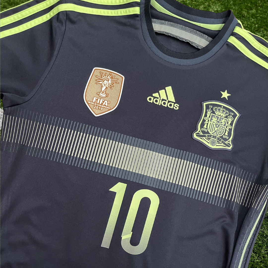 Spain Fabregas Away Shirt 2015 - S