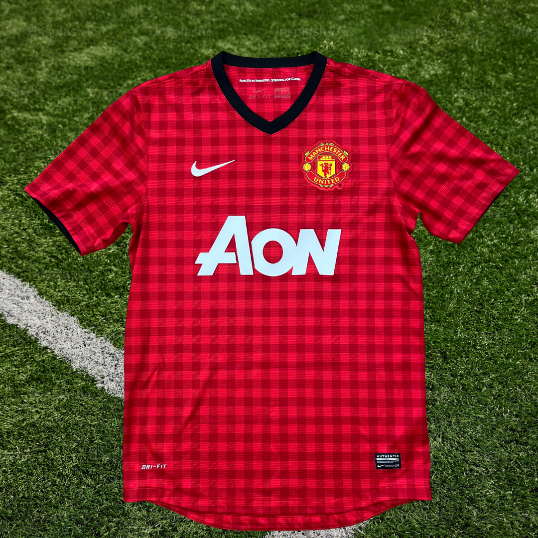 Man United 12/13 Vidic Home Shirt - Small