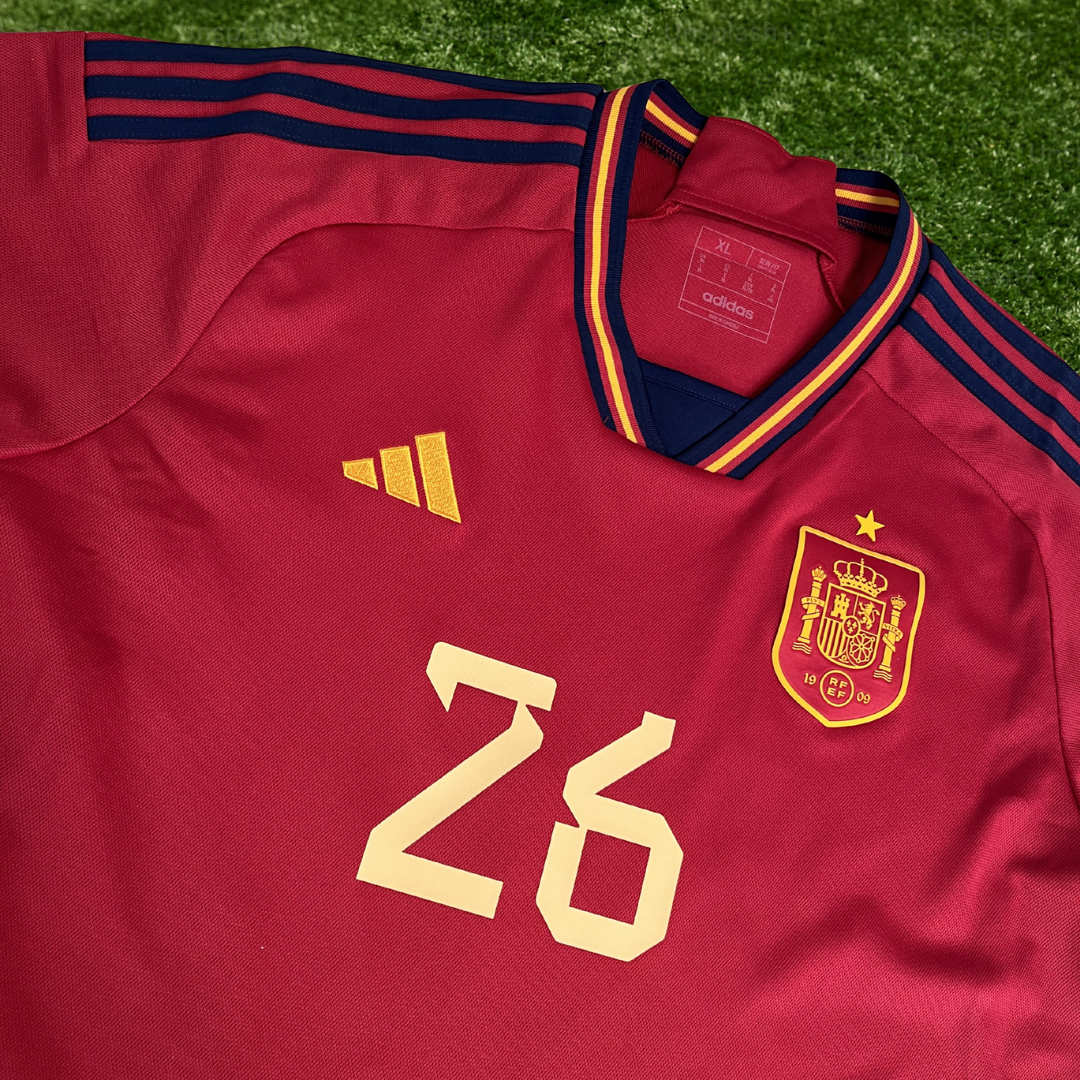 Spain Pedri Home Shirt 2022 - XL