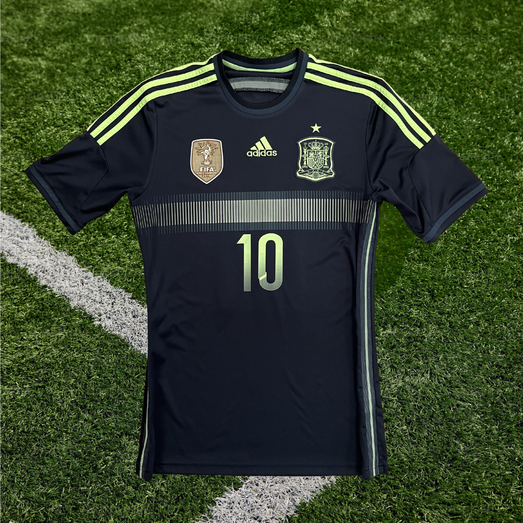 Spain Fabregas Away Shirt 2015 - S