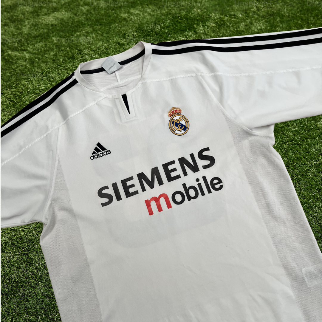 Real Madrid Beckham Home Shirt 03/04 - L