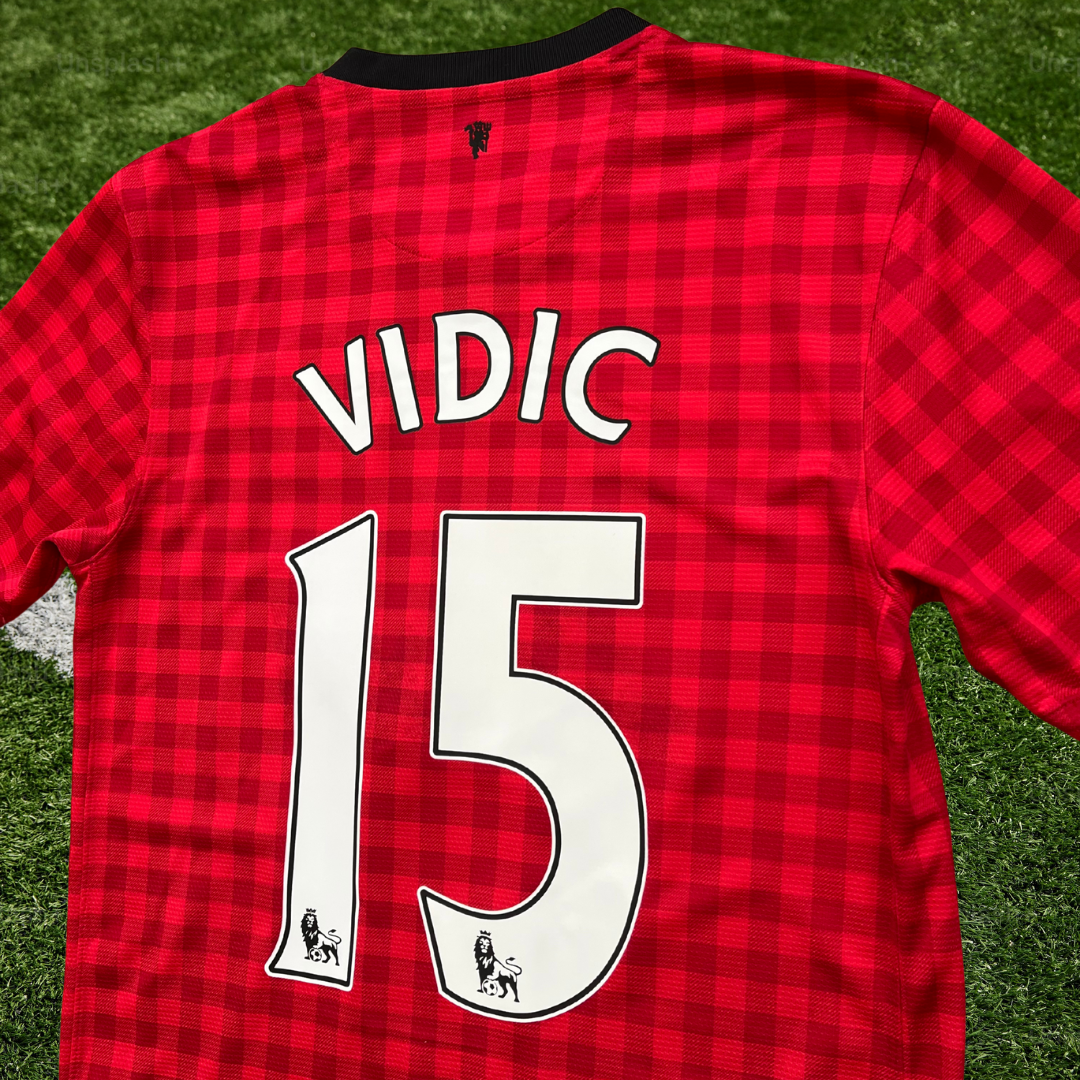 Man United 12/13 Vidic Home Shirt - Small