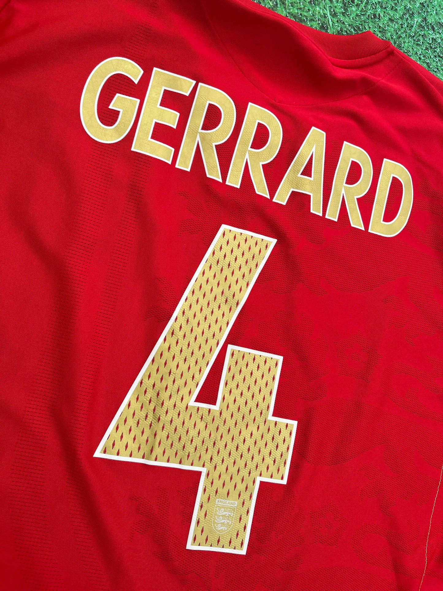 England Gerrard World Cup Shirt 2006