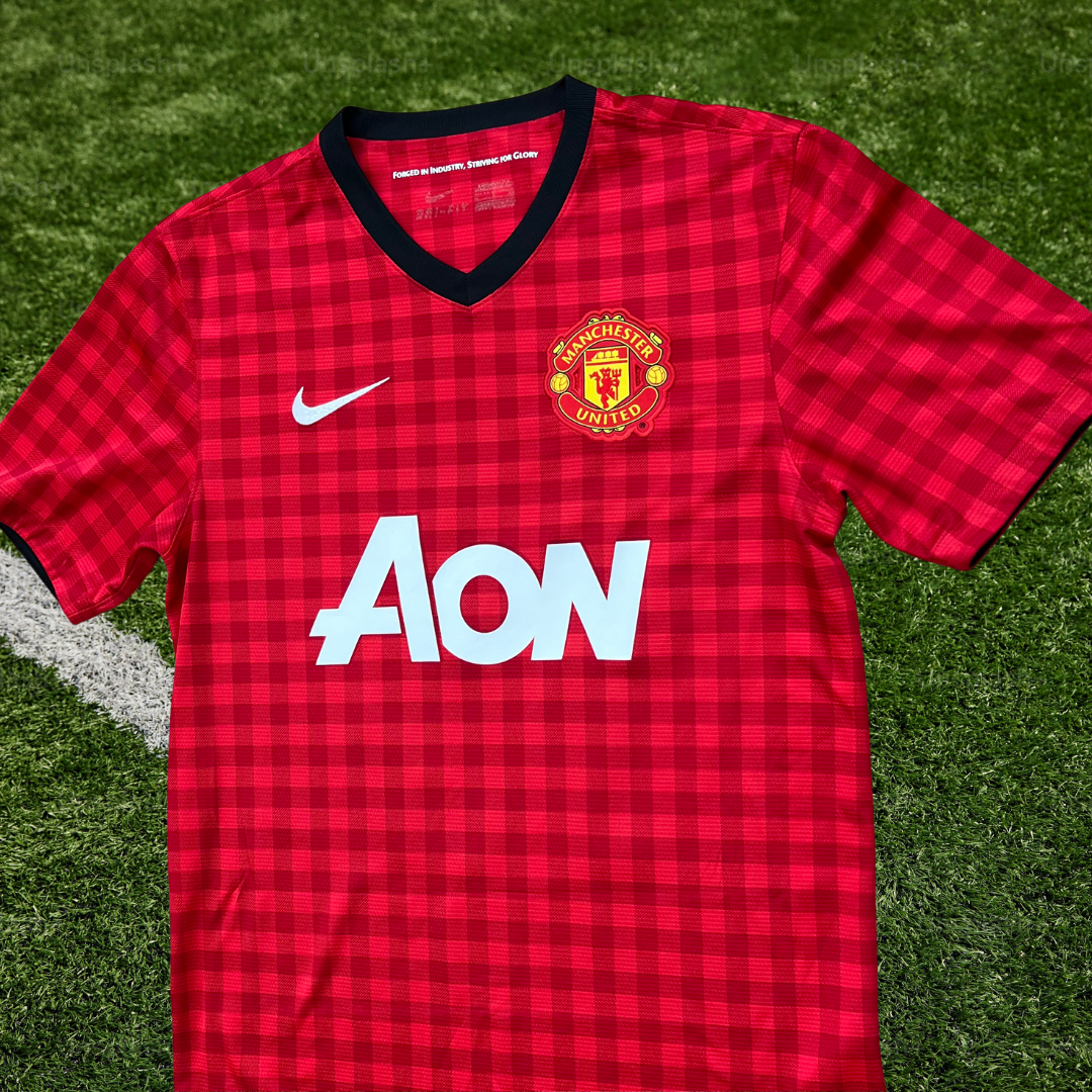 Man United 12/13 Vidic Home Shirt - Small