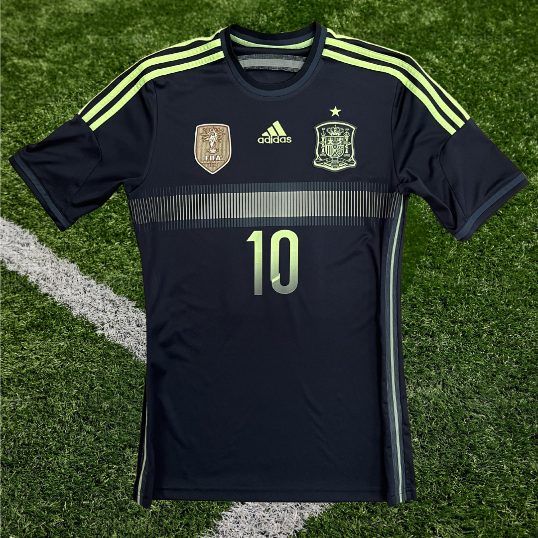 Spain Fabregas Away Shirt 2015 - S