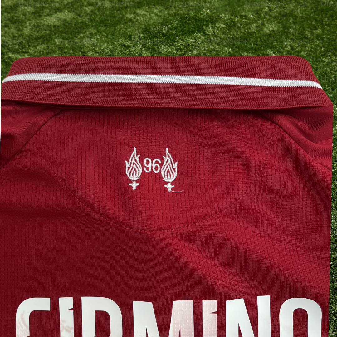 Liverpool Firmino Home Shirt 18/19 - S